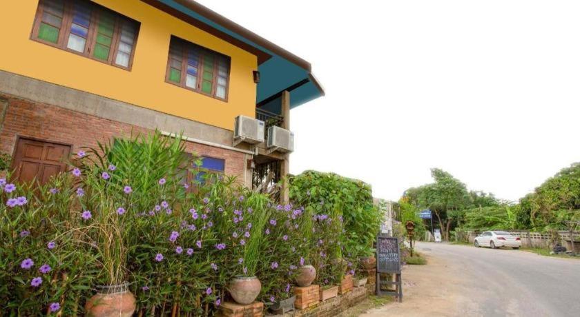 Oyo 1155 Bikers House And Enduro Tours Chiang Mai Hotel Exterior photo